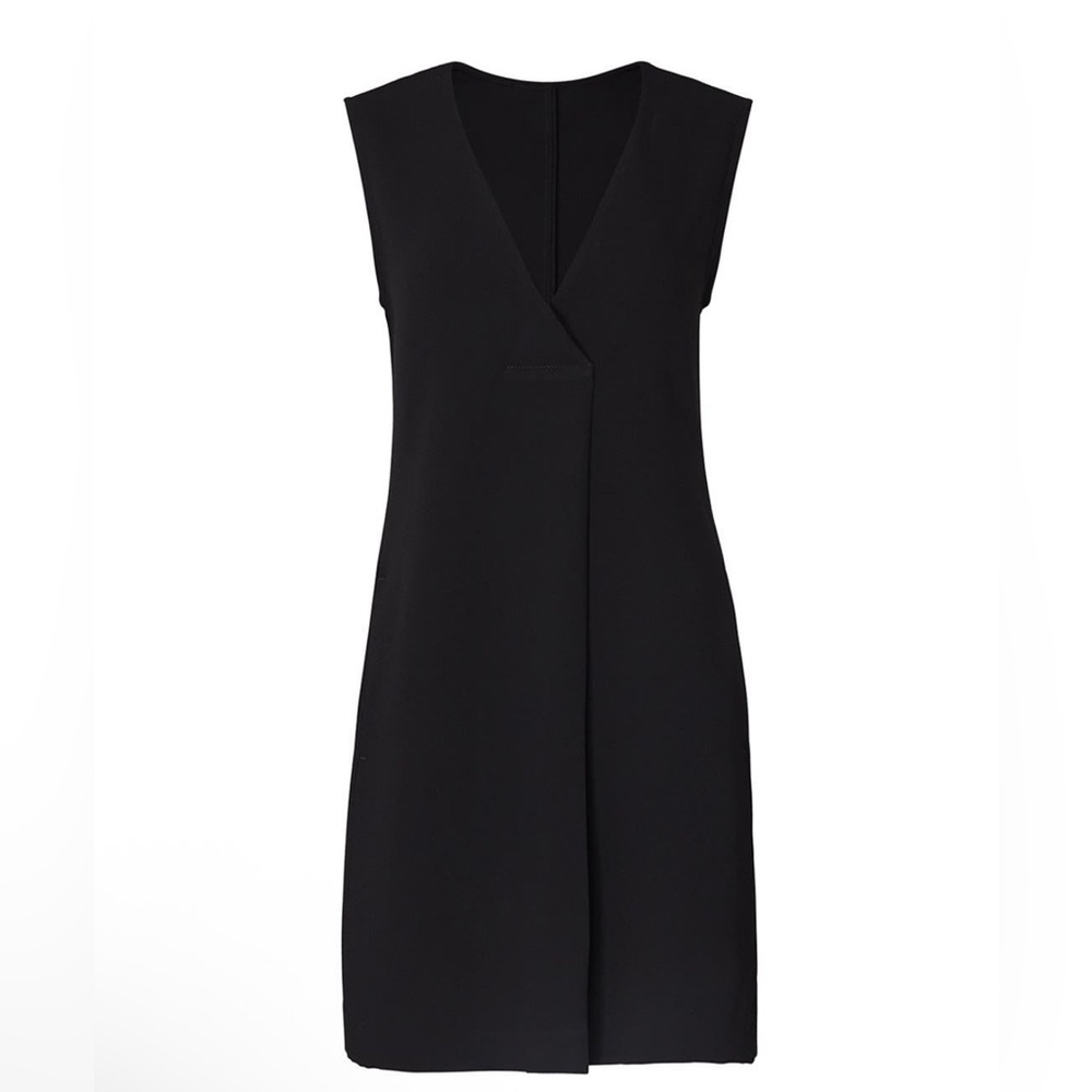 Fifteen twenty sleeveless black pleated front dress size medium